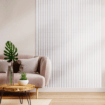 Salón decorado con Paneles de la colección VERNE White