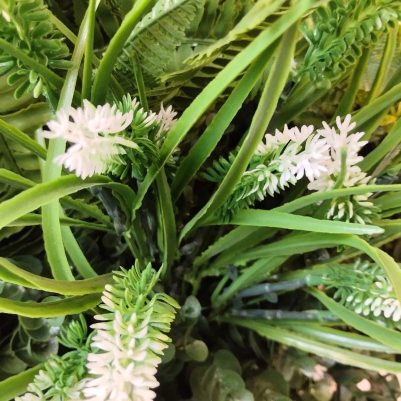 Jardín vertical full moon con frame en detalle